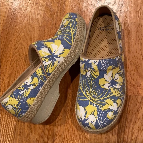 Dansko Canvas Clogs 💙💛 - Picture 2 of 4